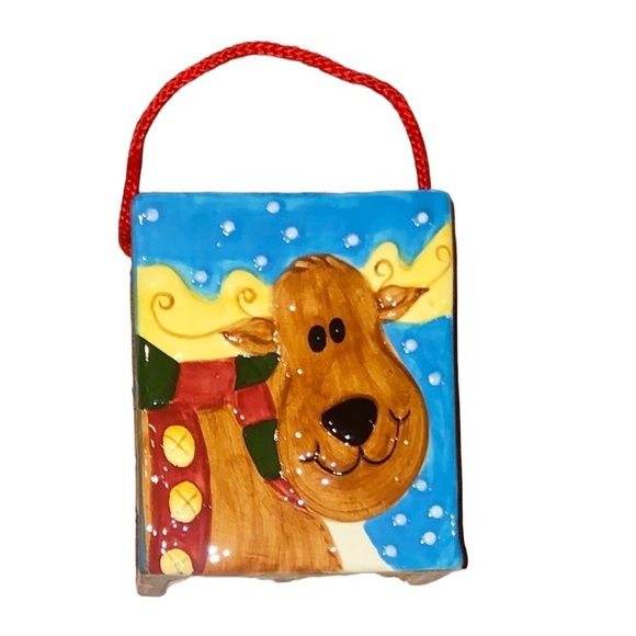 Ceramic Reindeer Holiday Gift Bag - Picture 2 of 6